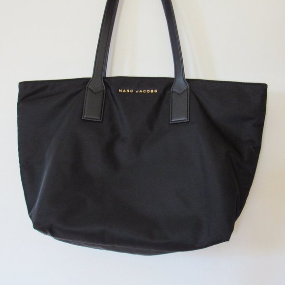 Marc Jacobs Wingman Nylon Tote Bag Black 18x12 - Picture 2 of 7